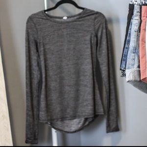 Lululemon long sleeved top